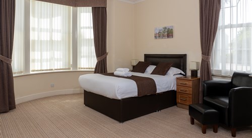 The Lawns Guest House, Retford 3