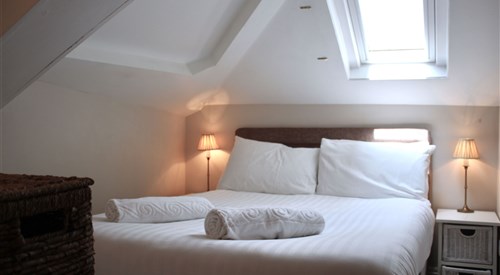 Apartment 7 Trinity Mews, Torquay 4