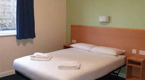 Glasney Rooms, Falmouth 3