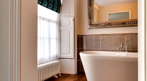 Barton Hall Hotel & Spa, Kettering 2