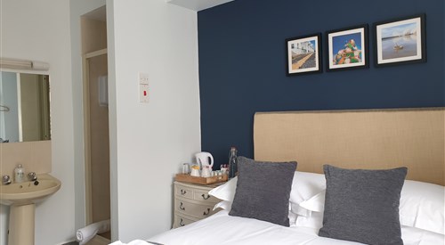 Starlings Guest House, Brighton and Hove 3