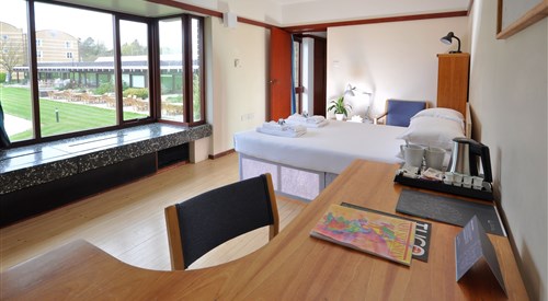 Churchill College, Cambridge 4