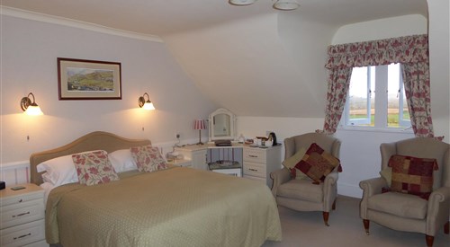 Bradle Farmhouse, Church Knowle 4