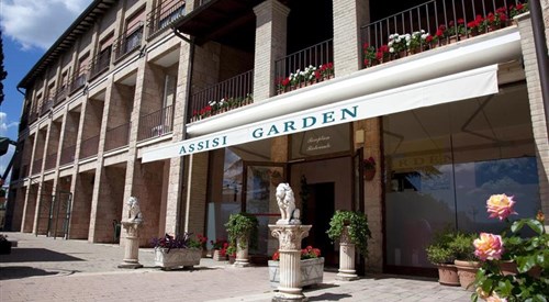 Assisi Garden, Assisi 1