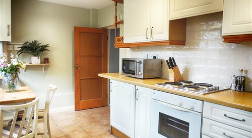 The Lansdowne Cottage, Bourton on the Water 1