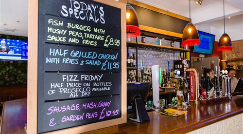 The Griffin Belle Hotel Vauxhall, Vauxhall 1