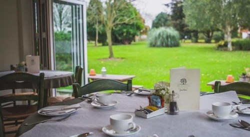 Burton Lodge Guest House, Brandesburton 2