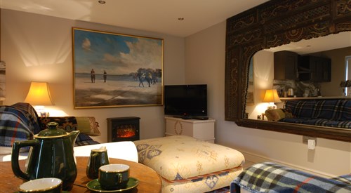 Spring Cottage, Dinton 2