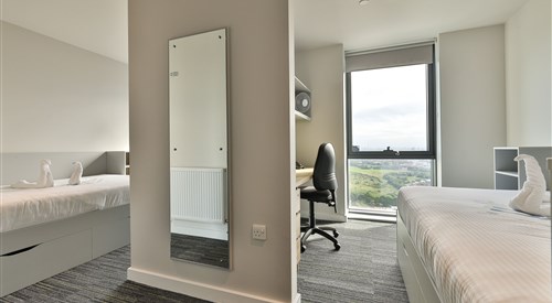 Kemp Porter, Acton, London 3