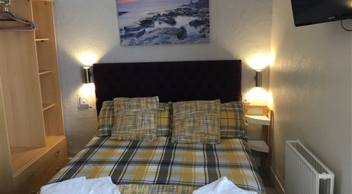 Kirkstall Hotel, Blackpool 3