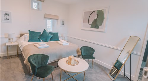 Old Bank Rooms, Bourton-on-the-Water 1