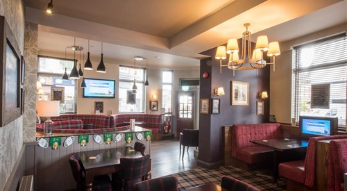 Dickens Bar and Inn, Scarborough 3