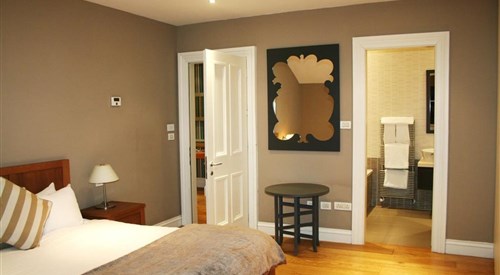 Dreamhouse West End Apartments, Glasgow 1