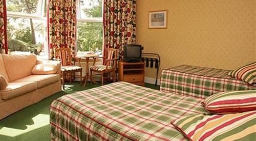 Elstead Hotel, Bournemouth 4