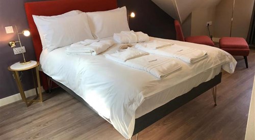 Aaron Wise, 62 Plantagenet Street, Cardiff