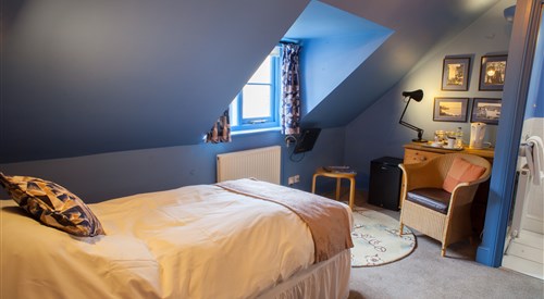 Hill View House, Dartmouth 2