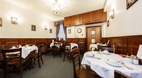 Regency House Hotel, London 2