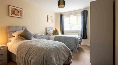 Apartment 4, Worksop 4