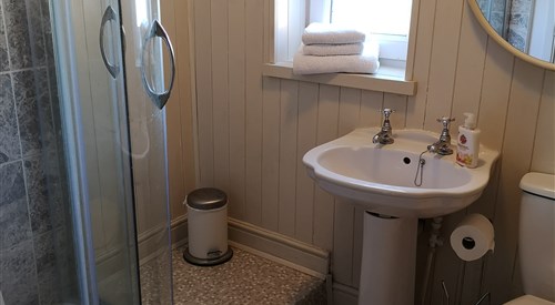 UPTHEDOWNS B&B, Sevenoaks 3