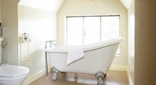 Broom Hall Inn, Alcester 1