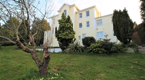 Chelston Dene Holiday Apartments, Torquay 2