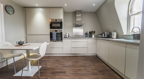 Captain Scott Penthouse (7) 1 Elliot Terrace, Plymouth 1