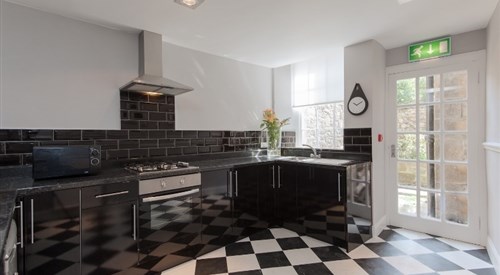 City Retreat Aparthotel, Edinburgh 3