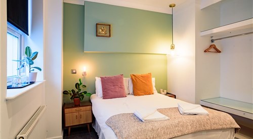 Old Ship Inn, Hackney 1