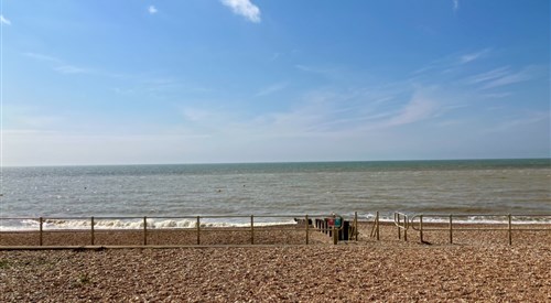 28 Pages Avenue, Cooden, Bexhill-on-Sea, Cooden Beach 1