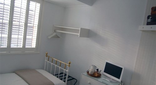 Cornerstones Guest House, Sale, 4