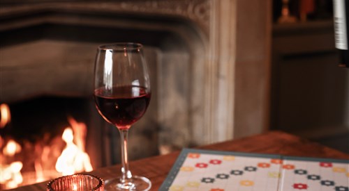The Falcon, Painswick 4