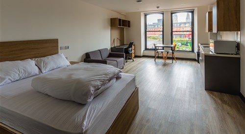 Destiny Student - Broga House, Cork 2