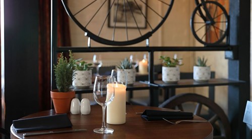 The Rising Sun, Coltishall 4