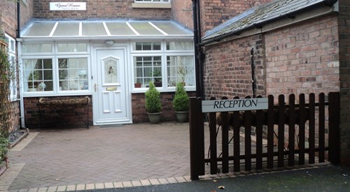 Grove House Guest House, Telford