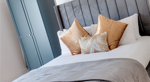 Elite City Sleep, Liverpool 4