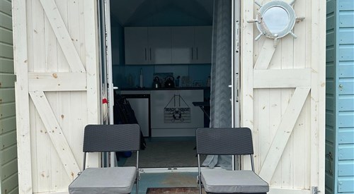 93, Avon Beach, Mudeford 1