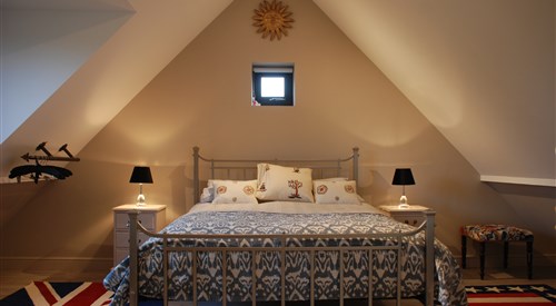 Spring Cottage, Dinton