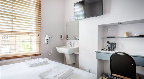 Princess Hotel, London 4