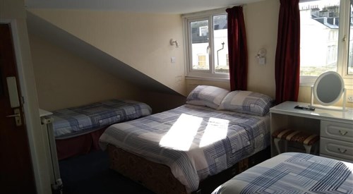 Lamplighter Guesthouse, Plymouth 3