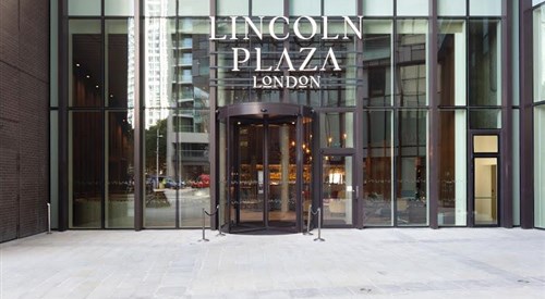 Lincoln Plaza Serviced Apartments, London