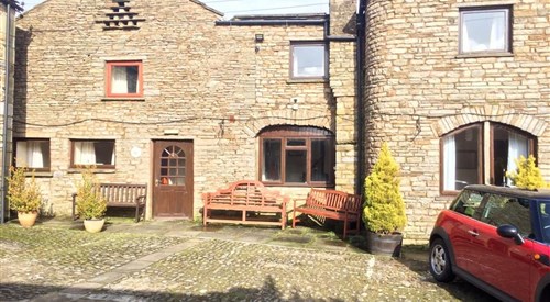Fox & Hounds Inn, West Witton 1