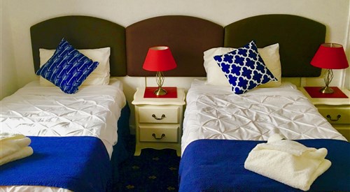 Watson Lodge Guest House, Galashiels 2