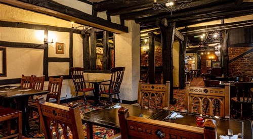 The New Inn by Roomsbooked 1