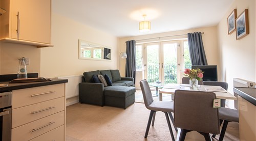 Apartment 4, Worksop 1