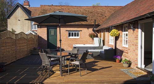 West Mead Cottage, Wirral 4