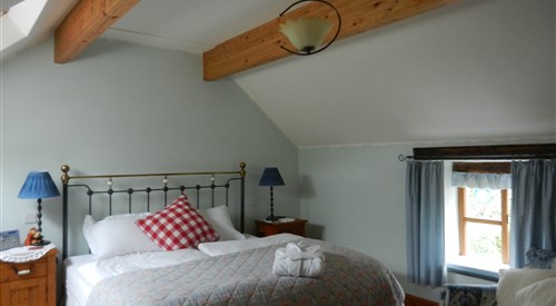 Armidale Cottages Bed & Breakfast, Workington 2