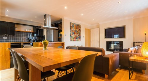 Birch at Brighton Marina Apartment, Brighton 3