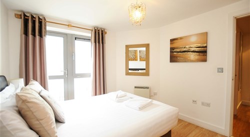 Hamilton Court Apartments, Bristol 4