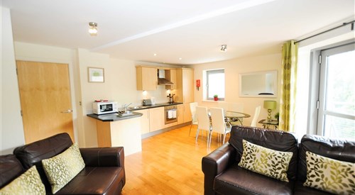 Hamilton Court Apartments, Bristol 2