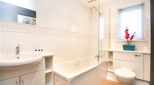 High Quay, Week2Week Serviced Apartments, Newcastle 4